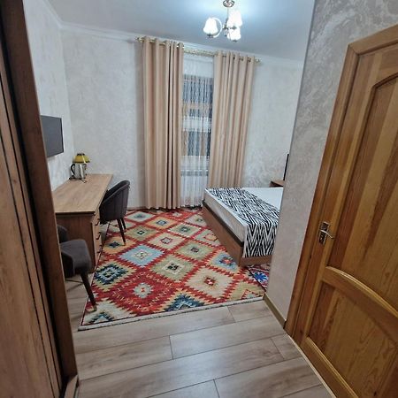 Kuvonchoy Bonu B@B Bed & Breakfast Хива Екстериор снимка