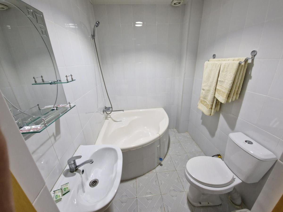 Kuvonchoy Bonu B@B Bed & Breakfast Хива Екстериор снимка