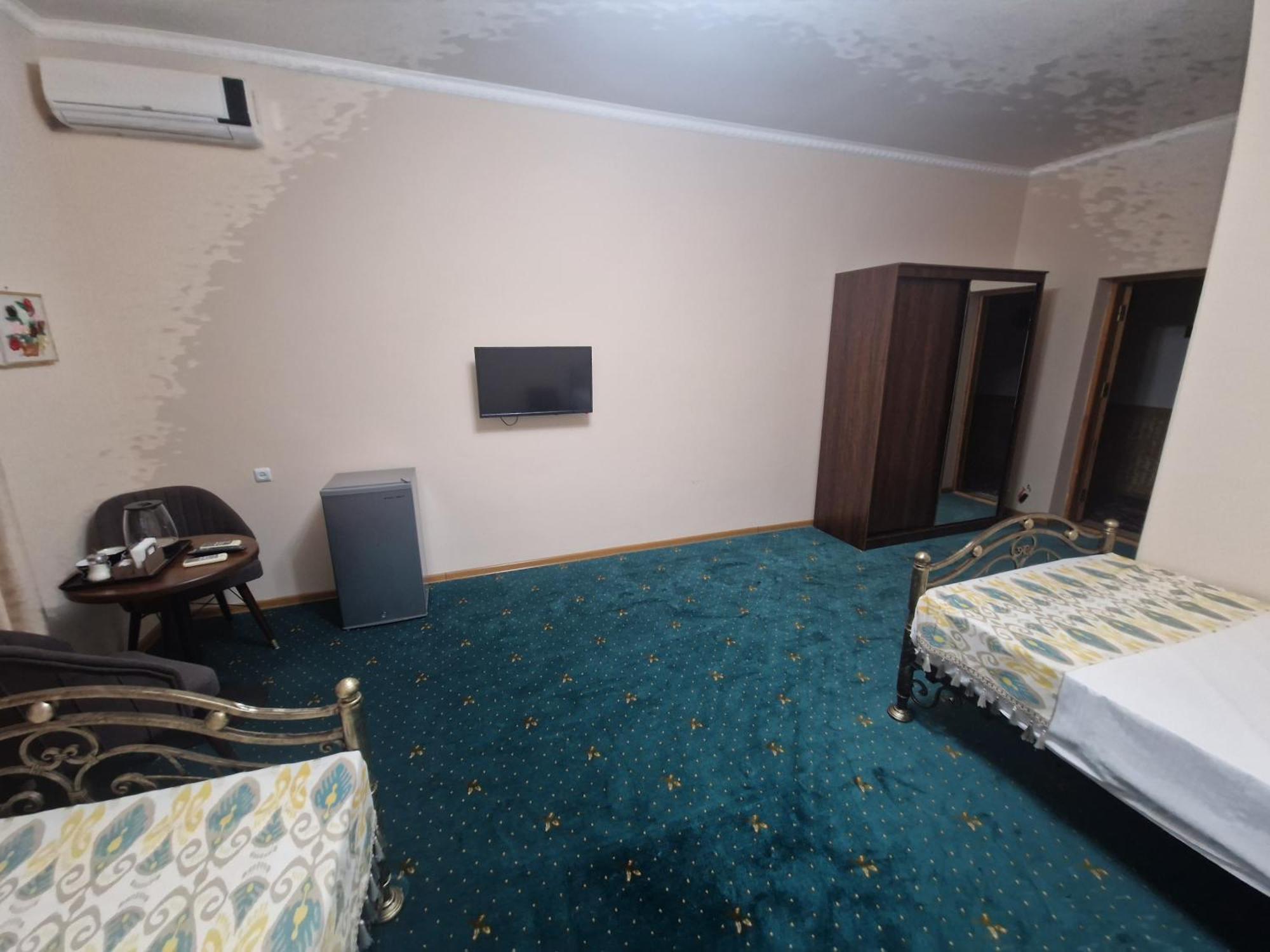 Kuvonchoy Bonu B@B Bed & Breakfast Хива Екстериор снимка